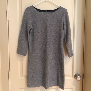 Theory three quarter sleeve shift dress